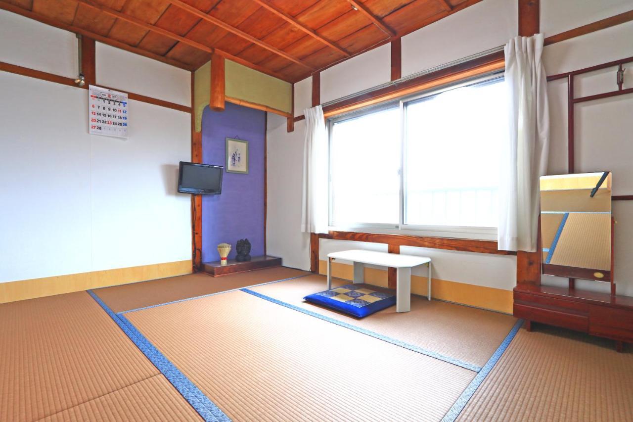 Marumo Ryokan Takashima Buitenkant foto