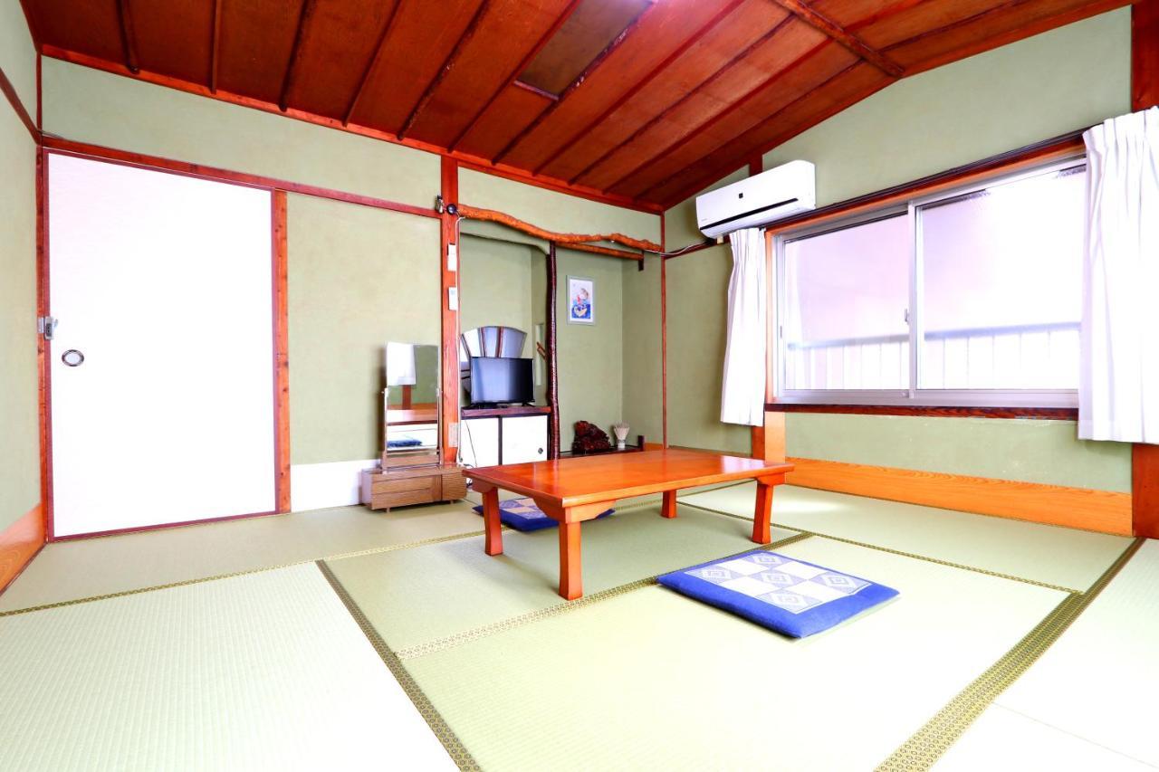 Marumo Ryokan Takashima Buitenkant foto