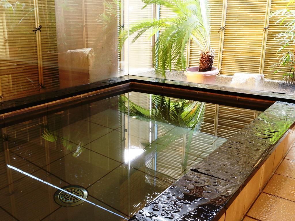 Marumo Ryokan Takashima Buitenkant foto